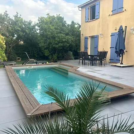 Villa Jolie Maison Provencale Au Volets Bleu *